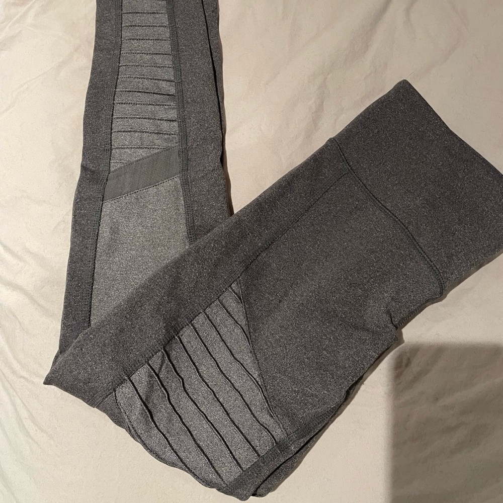 Alo leggings